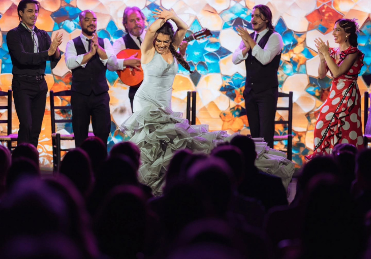 Imagen principal del artículo Las cantiñas: una familia flamenca llena de ritmo y luminosidad